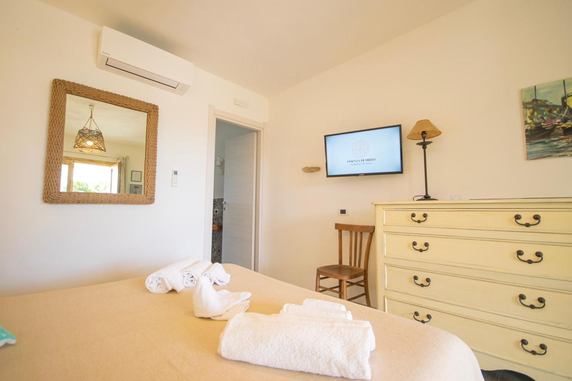 Hotel Essenza Di Mirto La Caletta Εξωτερικό φωτογραφία