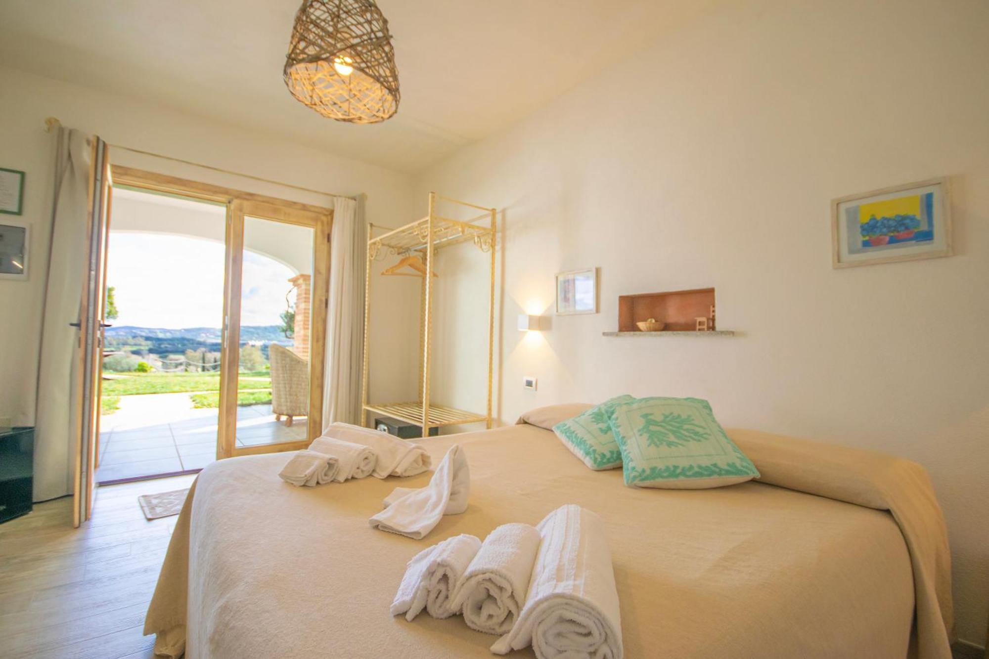 Hotel Essenza Di Mirto La Caletta Δωμάτιο φωτογραφία