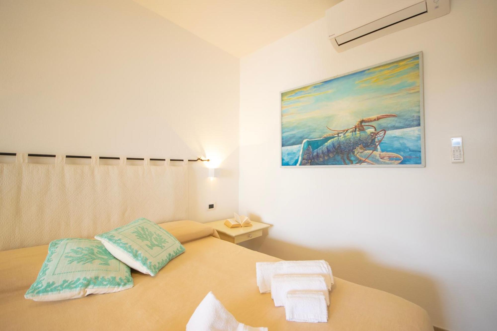 Hotel Essenza Di Mirto La Caletta Εξωτερικό φωτογραφία