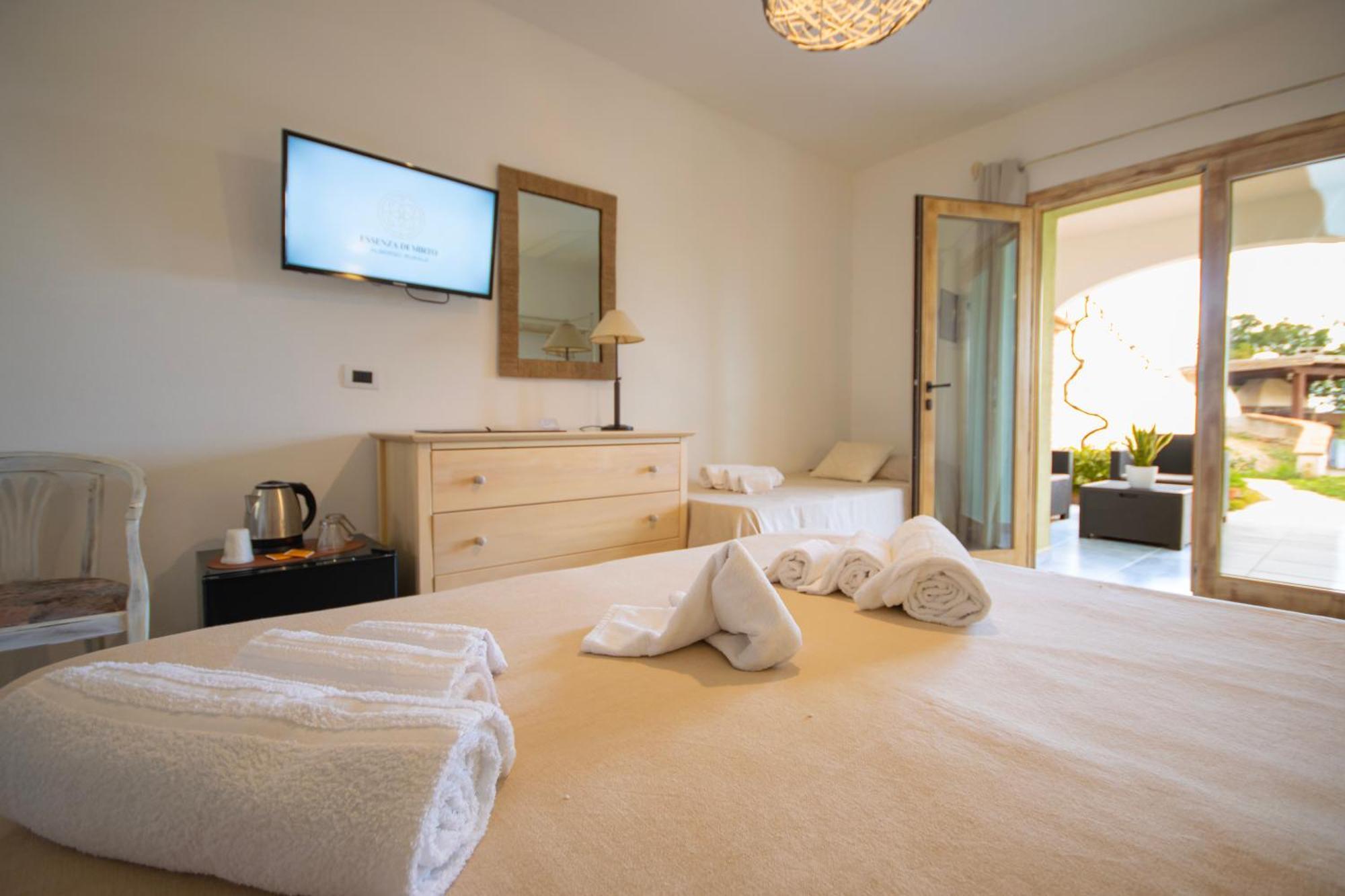 Hotel Essenza Di Mirto La Caletta Δωμάτιο φωτογραφία