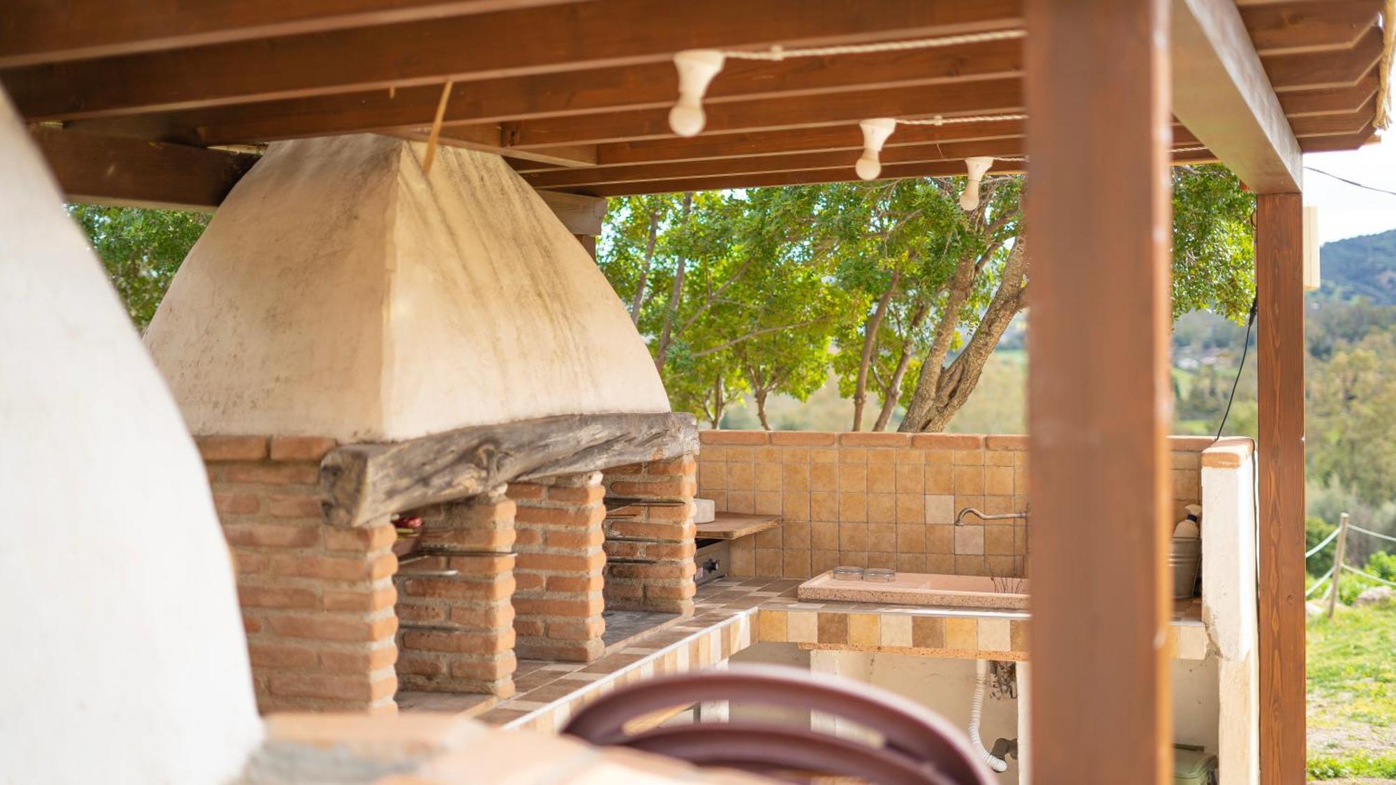 Hotel Essenza Di Mirto La Caletta Εξωτερικό φωτογραφία